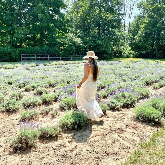 Join me on the BOHO DISCOVERY let’s feel wild and free 🦋✨✨ - Picture 14 of 15